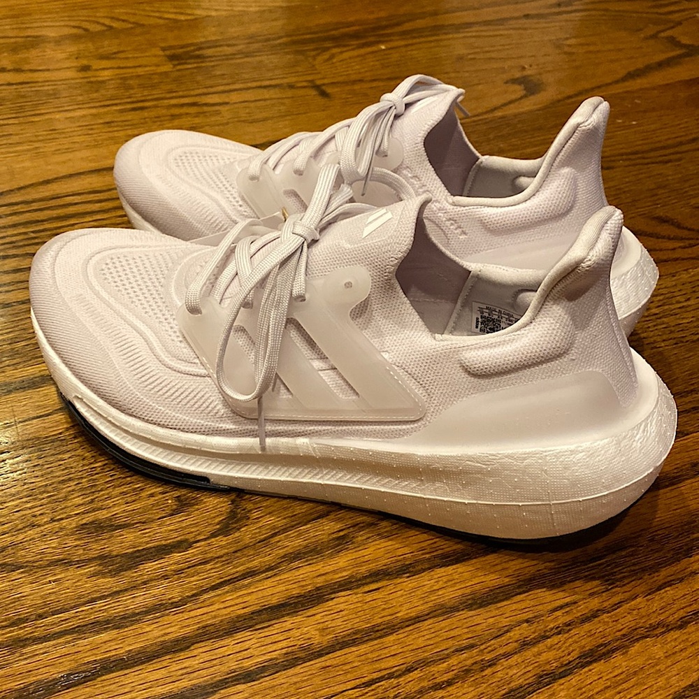 Adidas Ultraboost light, white, men’s 10, women’s 11